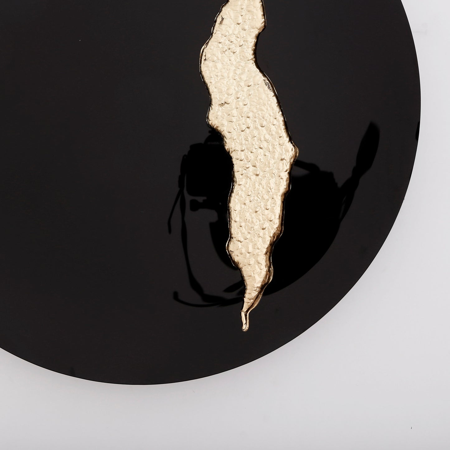 Fracture™ - Contemporary Concave Mirror, Inspired by Space Age Decor, Black Mirror with Brass Detailed, Curve Mirror