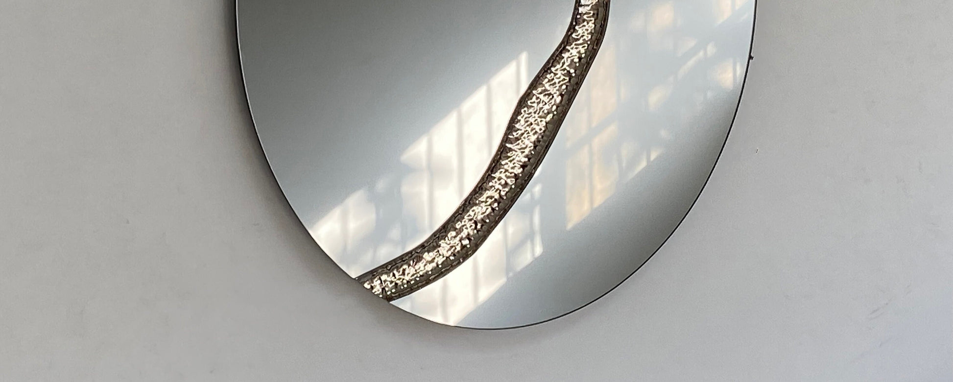 Fracture™ - Contemporary Oval Frameless Light Black Mirror with Silver Detailed, Hand crafted, Circle Wall Mirror